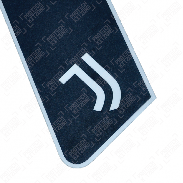 Chiesa 7 (Official Juventus 2023/24 Away Name and Numbering)