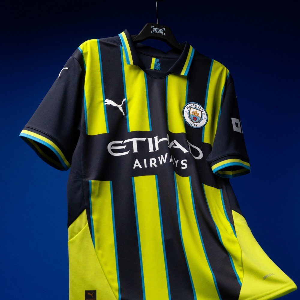 Manchester City 2024/25 Away Shirt
